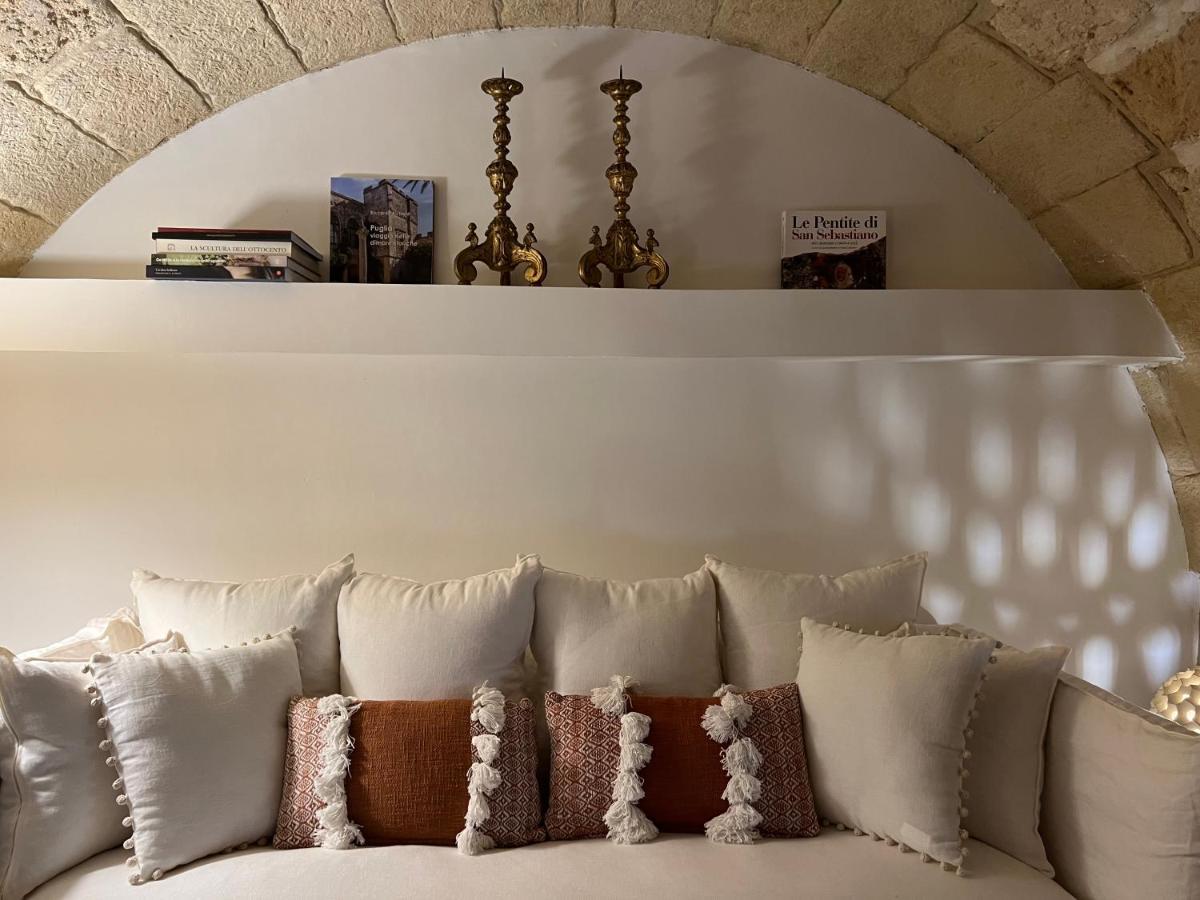Ai Propilei Del Duomo Luxury Suite Λέτσε Εξωτερικό φωτογραφία